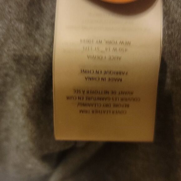 Alice + Olivia top size medium - Picture 8 of 8